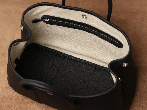 H**mes garden party 30