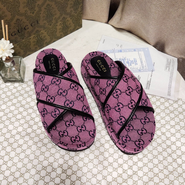 G*u*i gg multicolor platform sandal