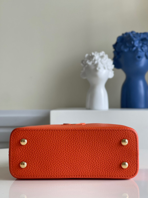 l0*is V*t0n capucines mini