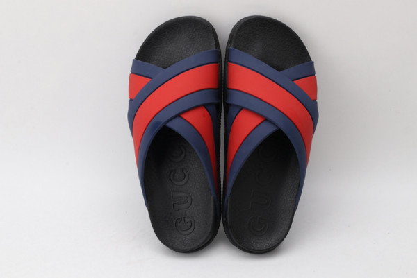 G*u*i rubber slide sandal with web