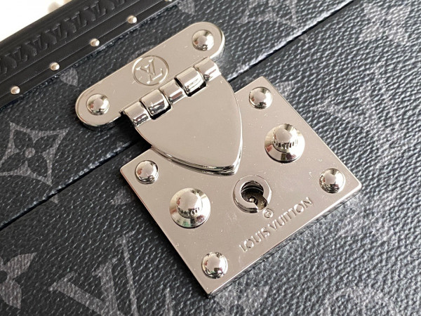 l0*is V*t0n coffret accessoires