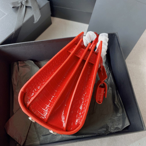 Y*L sac de jour nano