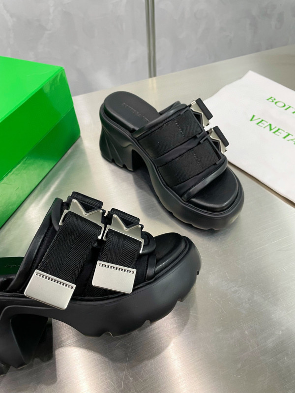 bo*te*ga Ve*ne*ta flash