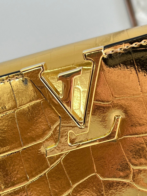 l0*is V*t0n capucines bb