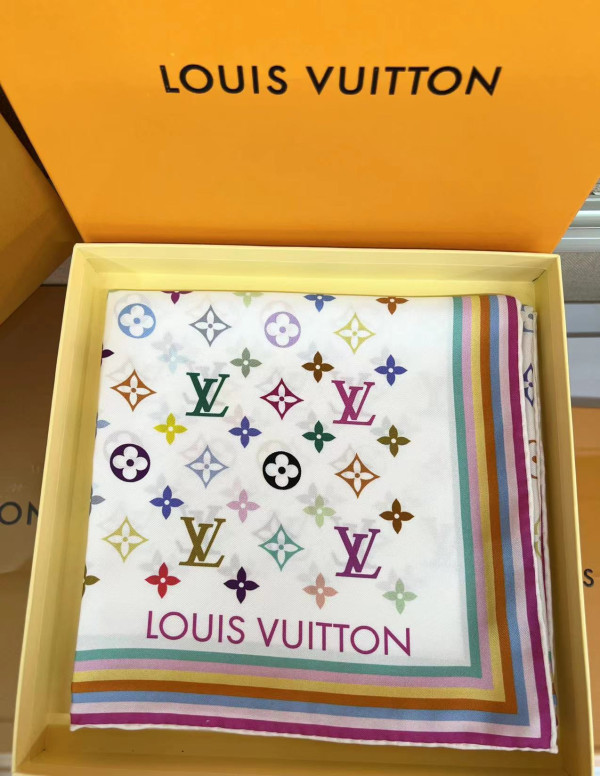 l0*is V*t0n multicolor square