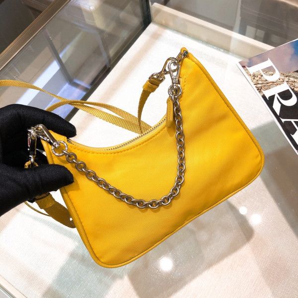 Pra*a re-edition 2005 nylon shoulder bag