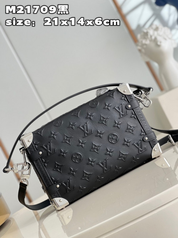 l0*is V*t0n side trunk mm