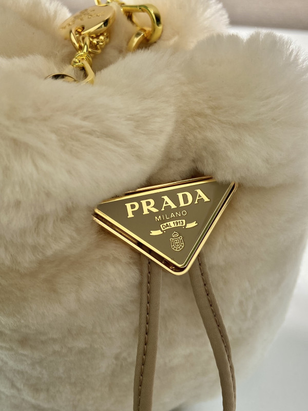 Pra*a shearling bucket bag