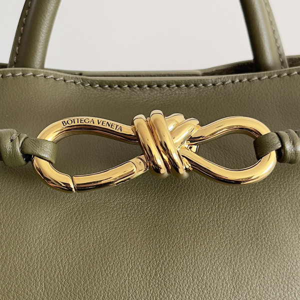 bo*te*ga Ve*ne*ta small andiamo-25*22*10.5cm