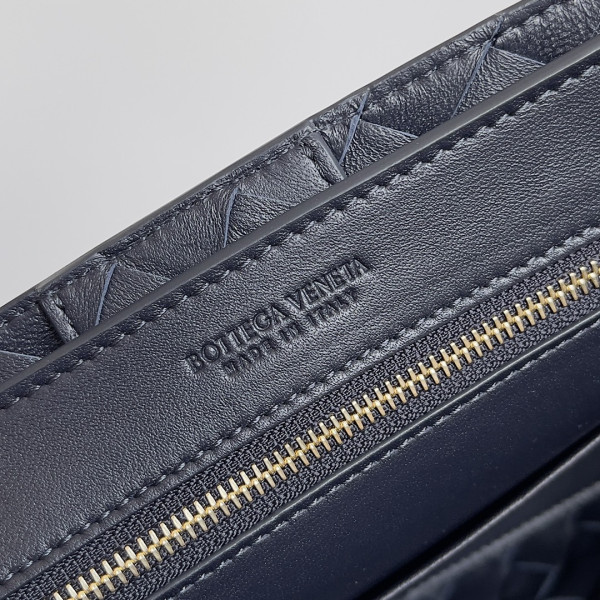 bo*te*ga Ve*ne*ta small andiamo-25*22*10.5cm