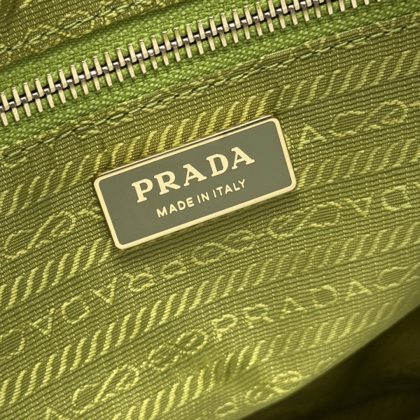 Pra*a mariner re-nylon small bucket bag