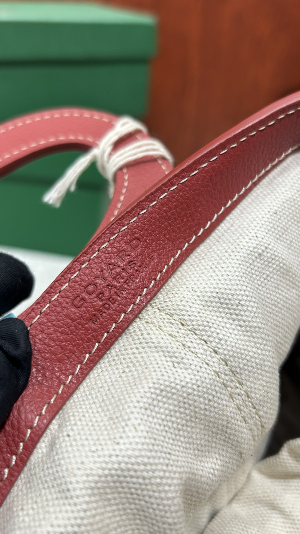 Go*ard beluga - 23×18.5×8cm