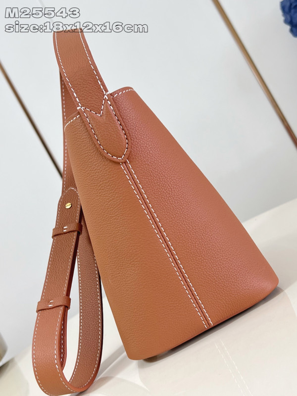 l0*is V*t0n low key all in bb